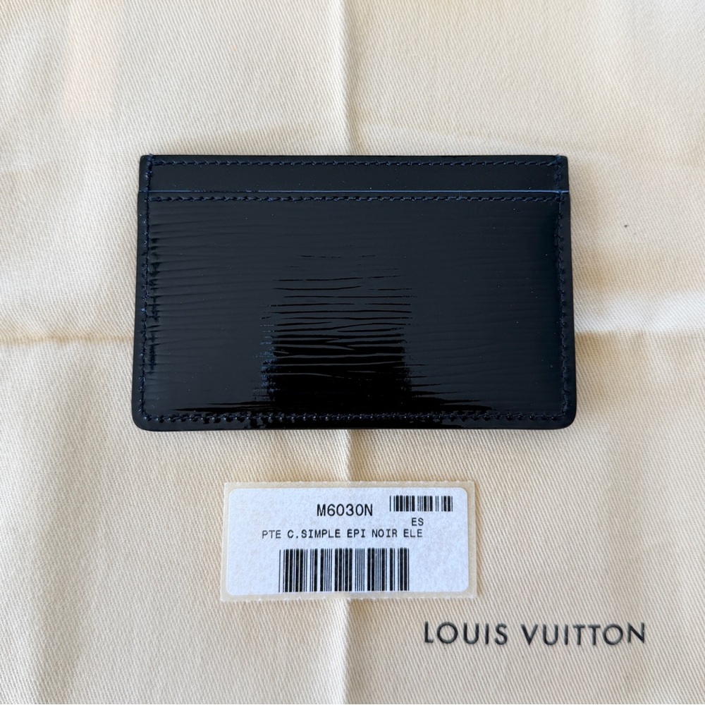 Louis Vuitton LV Black Epi Patent Leather Card Holder Wallet - Picture 5 of 11